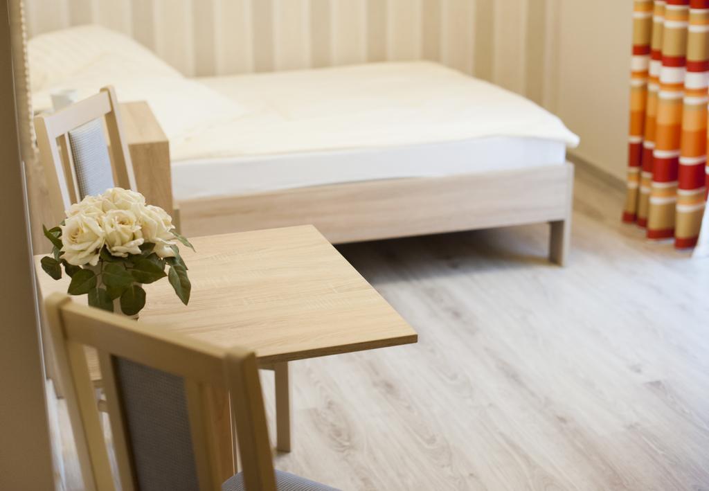 Batory Apartment Леба Екстериор снимка