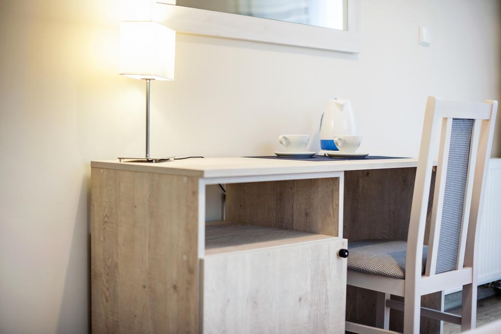 Batory Apartment Леба Екстериор снимка
