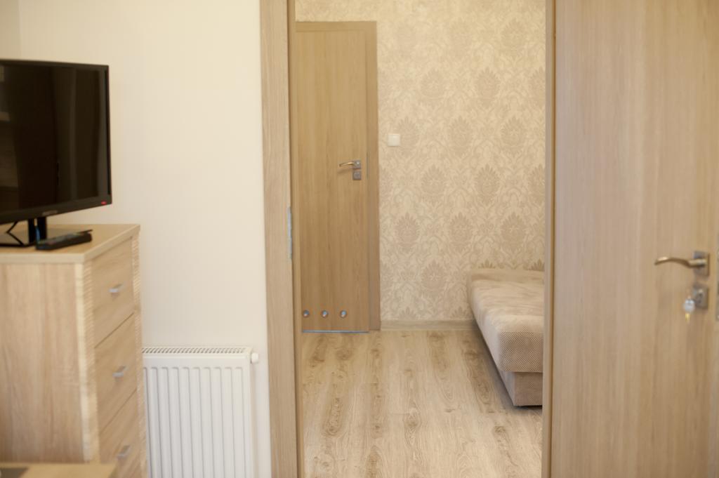 Batory Apartment Леба Екстериор снимка