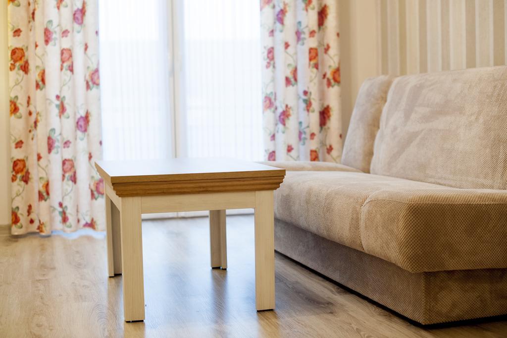 Batory Apartment Леба Екстериор снимка